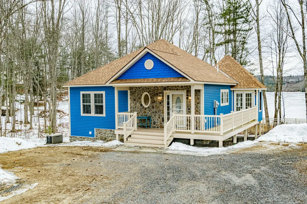 86 Cedar Lane Nobleboro ME 04555