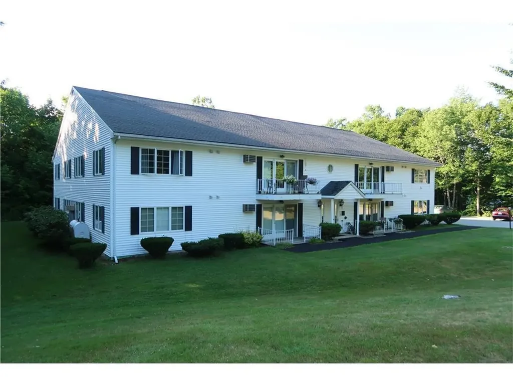 82 Smith Street Augusta ME 04330
