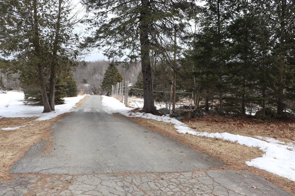 499 Copeland Hill Road Holden ME 04429