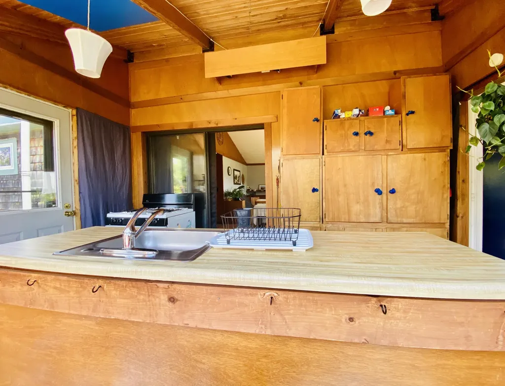 12 Kendall Head Road Eastport ME 04631