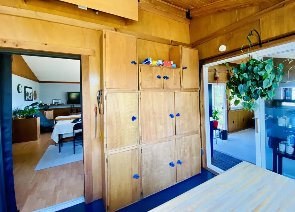 12 Kendall Head Road Eastport ME 04631