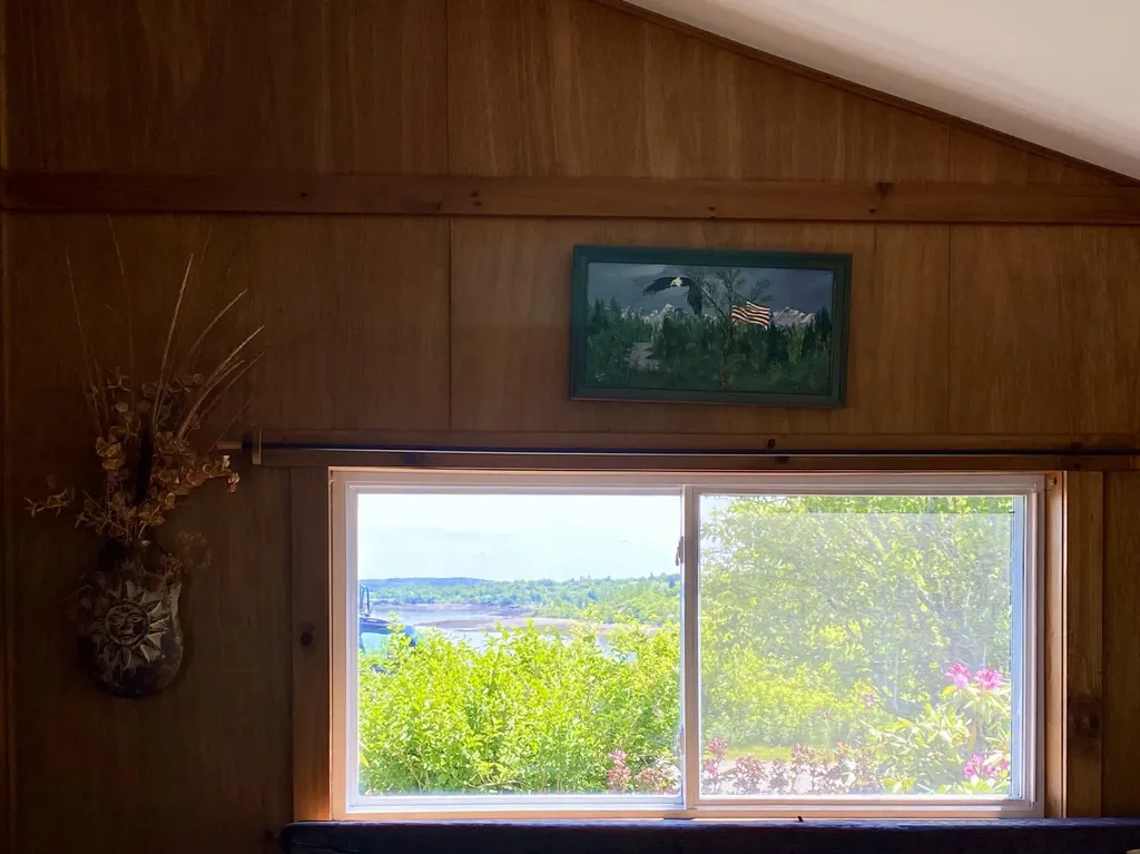 12 Kendall Head Road Eastport ME 04631