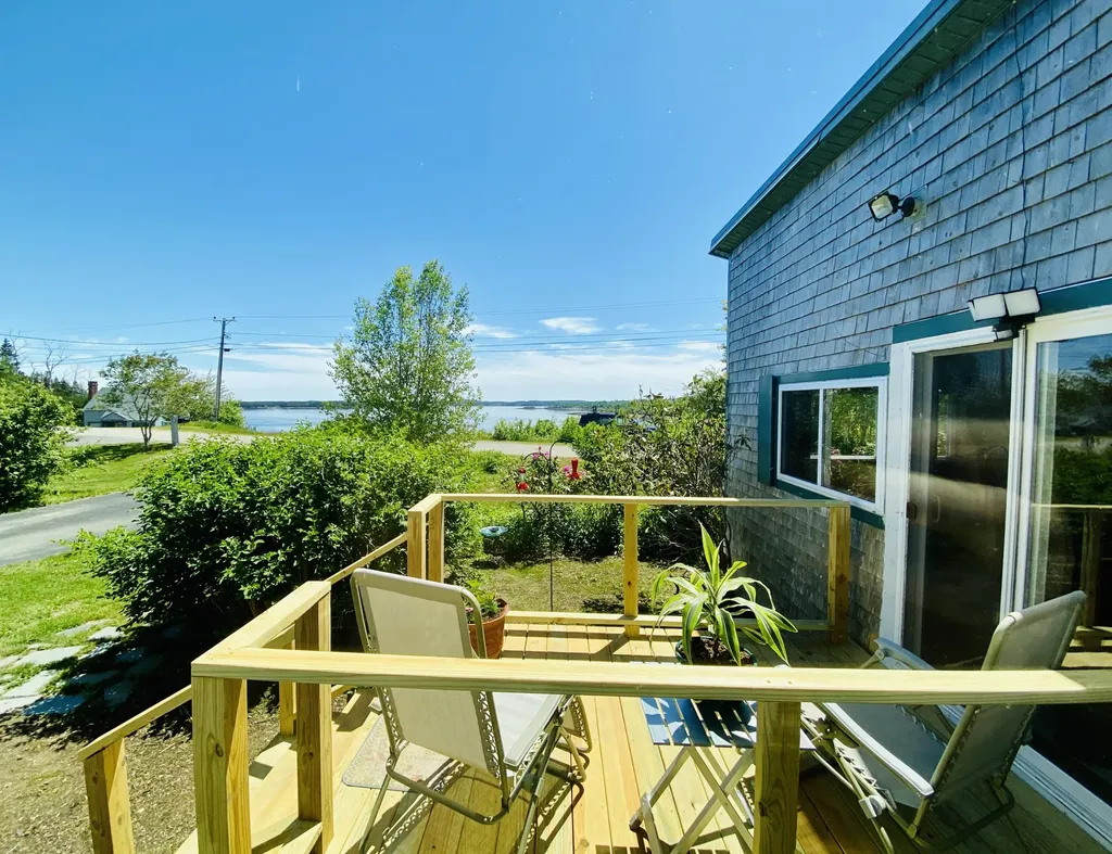 12 Kendall Head Road Eastport ME 04631