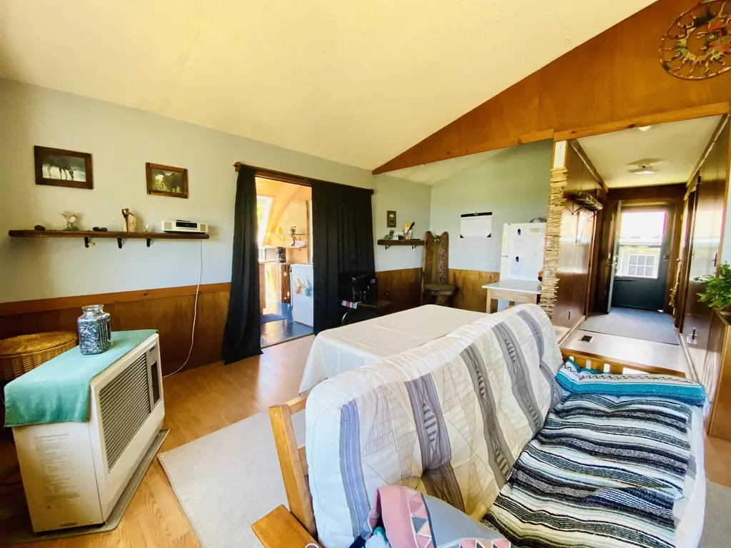 12 Kendall Head Road Eastport ME 04631