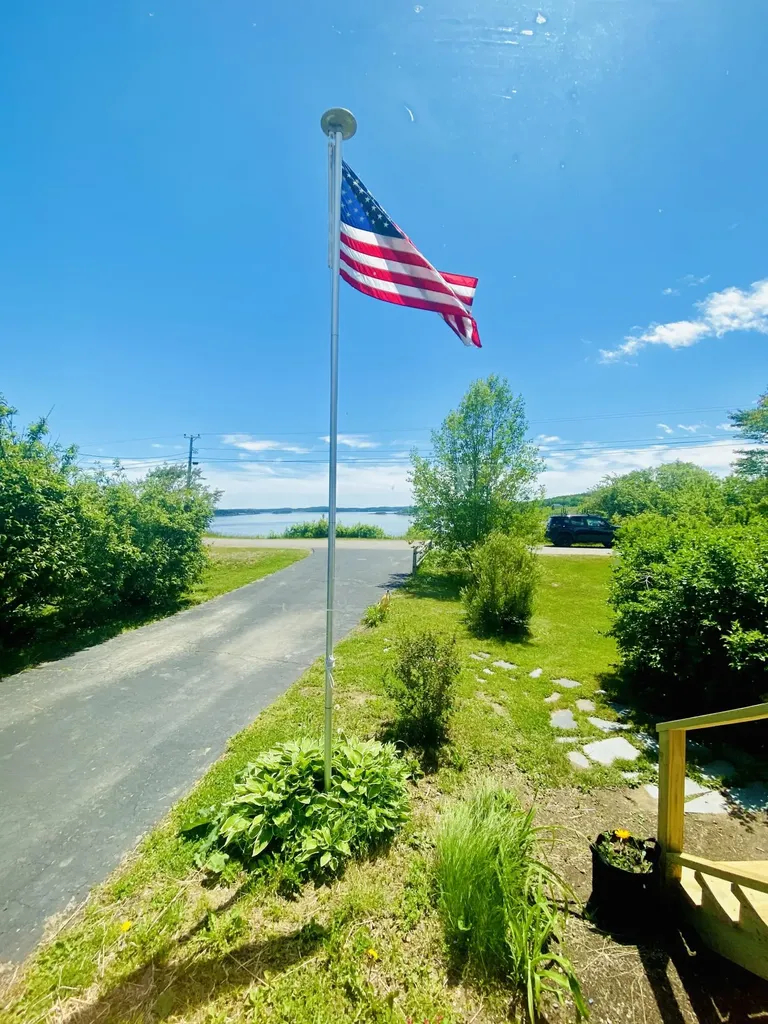 12 Kendall Head Road Eastport ME 04631