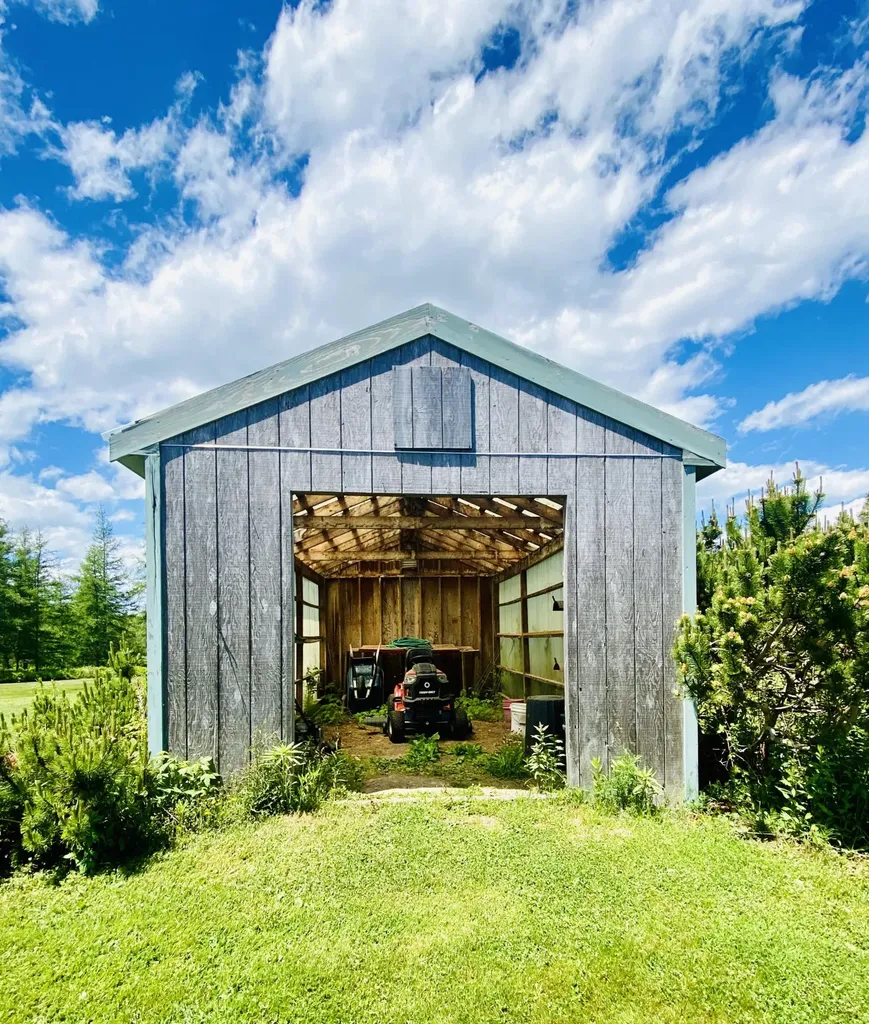 12 Kendall Head Road Eastport ME 04631