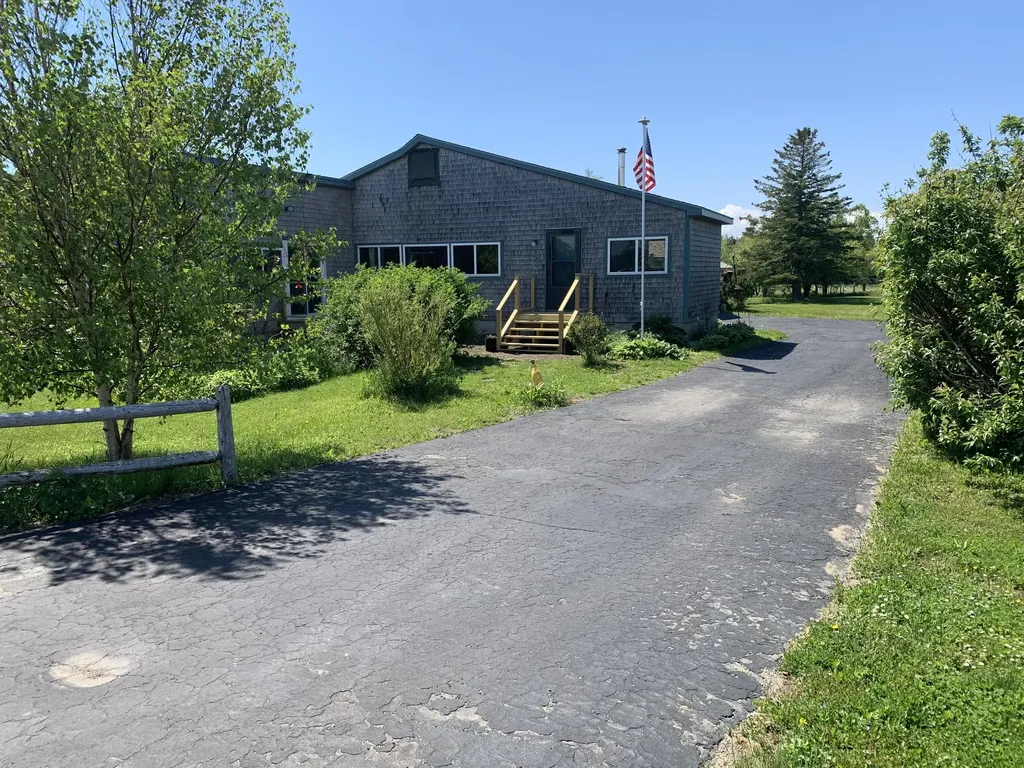 12 Kendall Head Road Eastport ME 04631