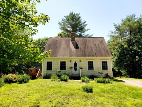 44 Mountain View Road Naples ME 04055