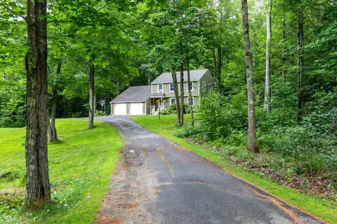 52 Apple Farm Crossing Winthrop ME 04364
