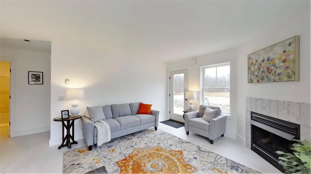 937 Lawrence Road Pownal ME 04069