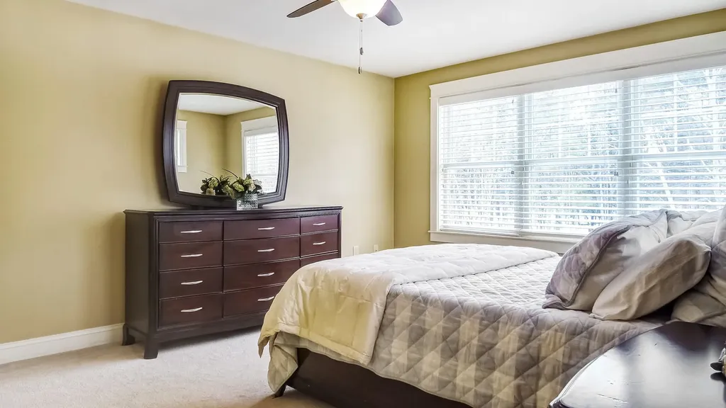 33 Deerfield Drive Brunswick ME 04011