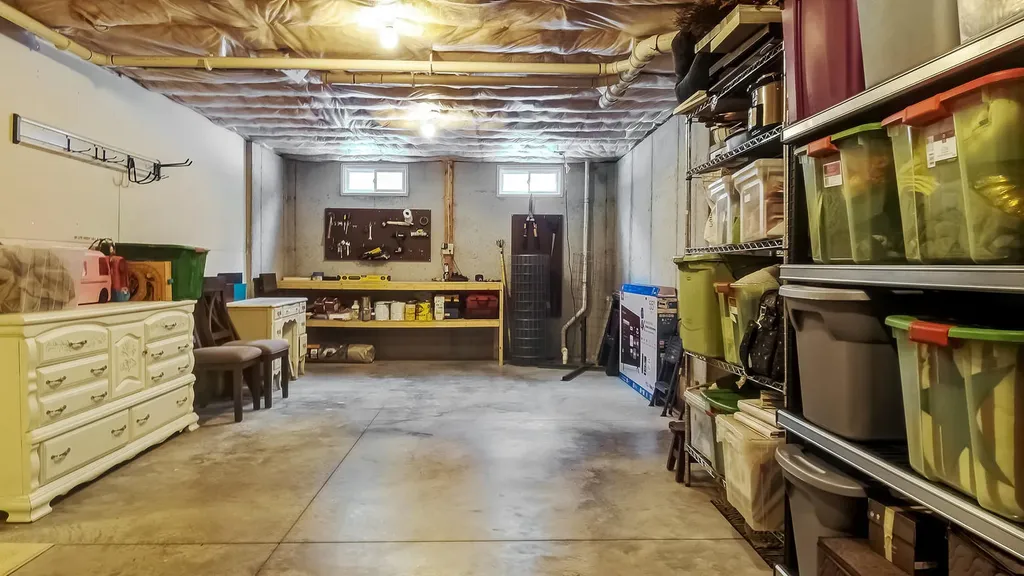 33 Deerfield Drive Brunswick ME 04011
