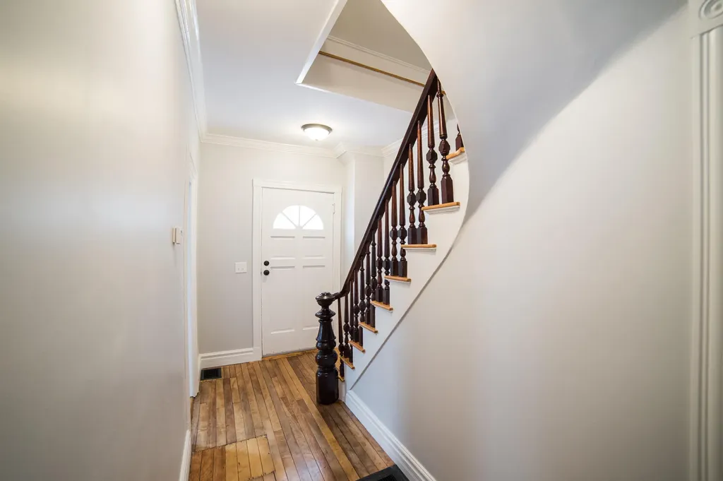 85 Montgomery Street Bangor ME 04401