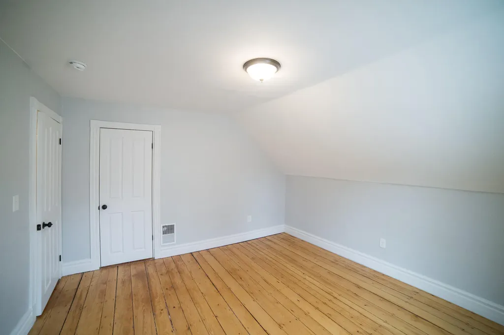 85 Montgomery Street Bangor ME 04401