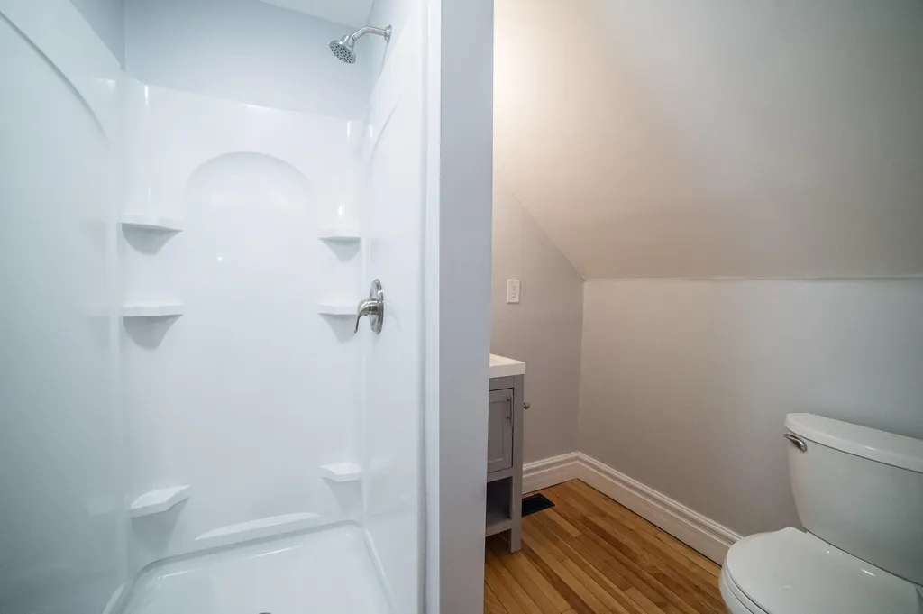 85 Montgomery Street Bangor ME 04401