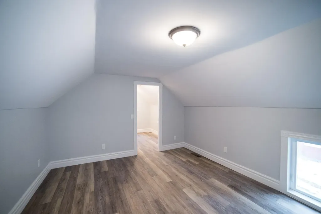 85 Montgomery Street Bangor ME 04401