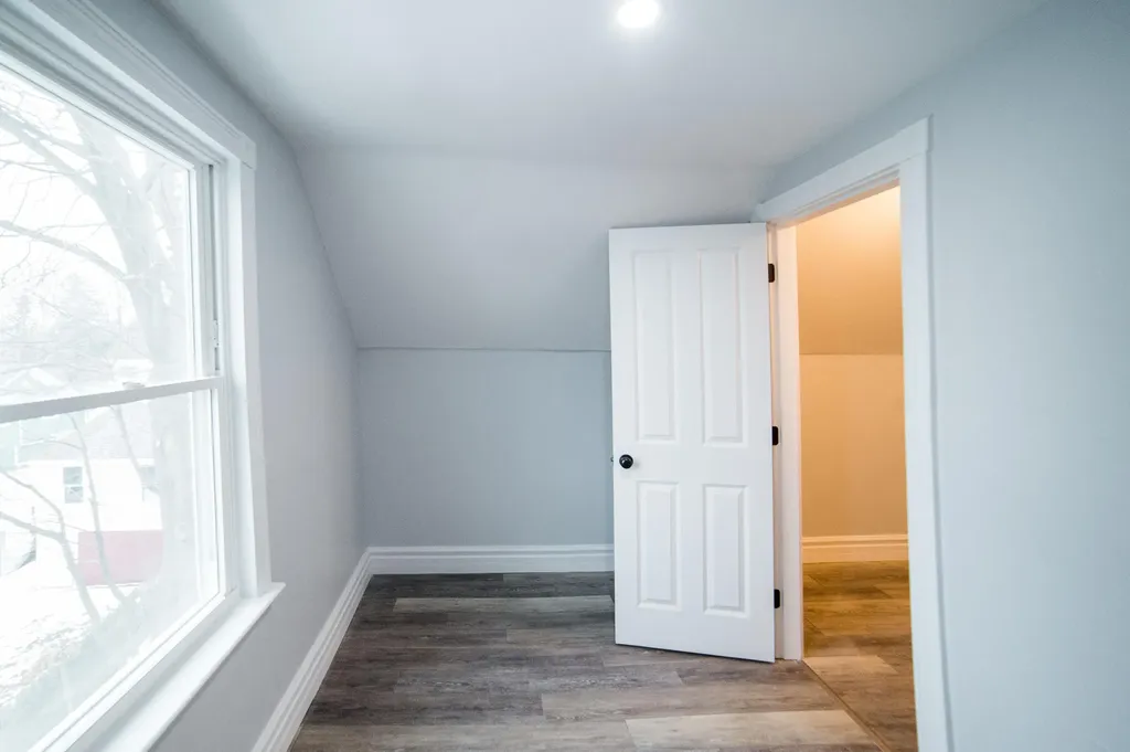 85 Montgomery Street Bangor ME 04401