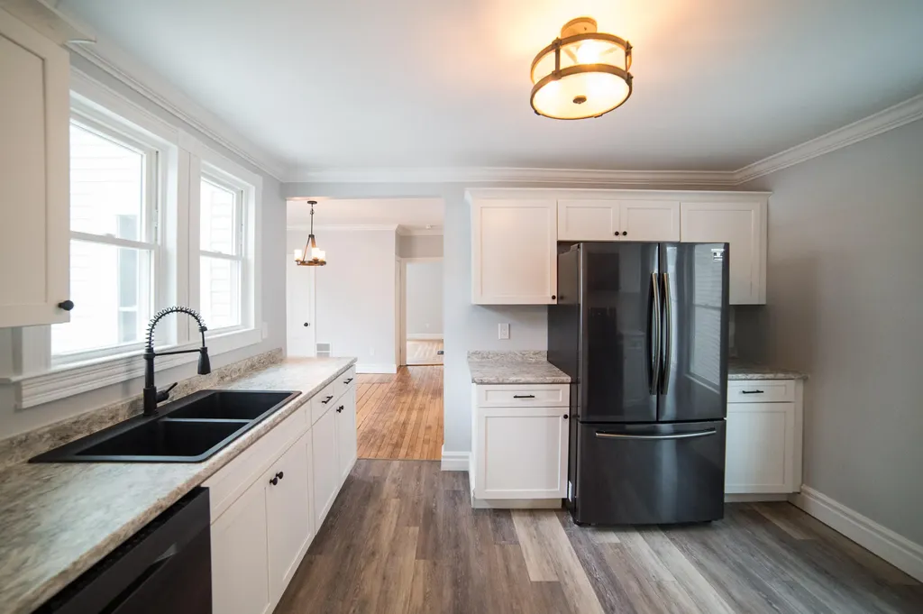 85 Montgomery Street Bangor ME 04401