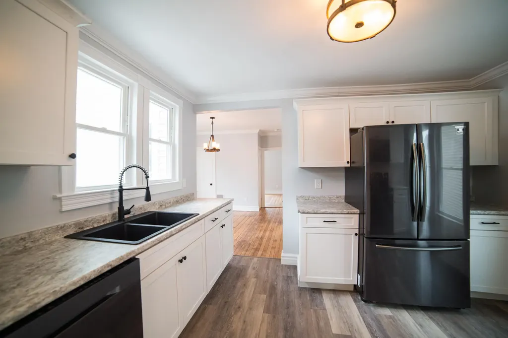85 Montgomery Street Bangor ME 04401