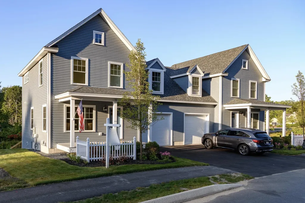 30 Webhannet Place Kennebunk ME 04043