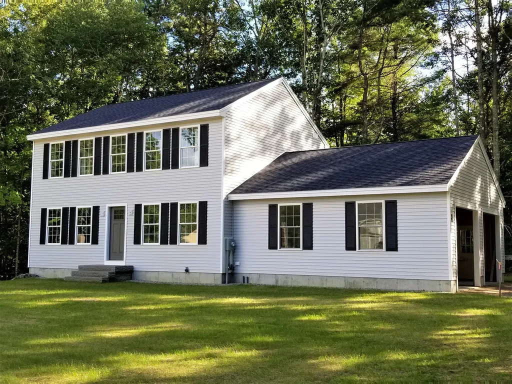 6 Renee's Way Kennebunk ME 04043