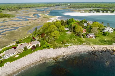135R Marshall Point Road Kennebunkport ME 04046