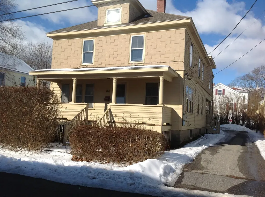 84 Green Street Biddeford ME 04005