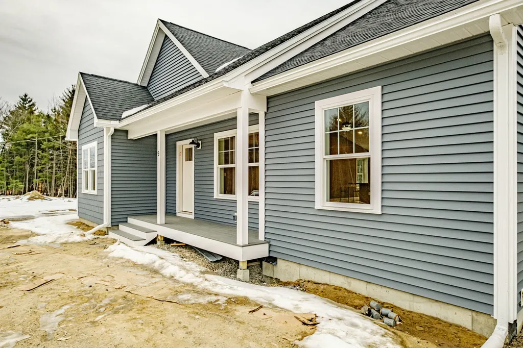 9 Matobian Avenue Lewiston ME 04240