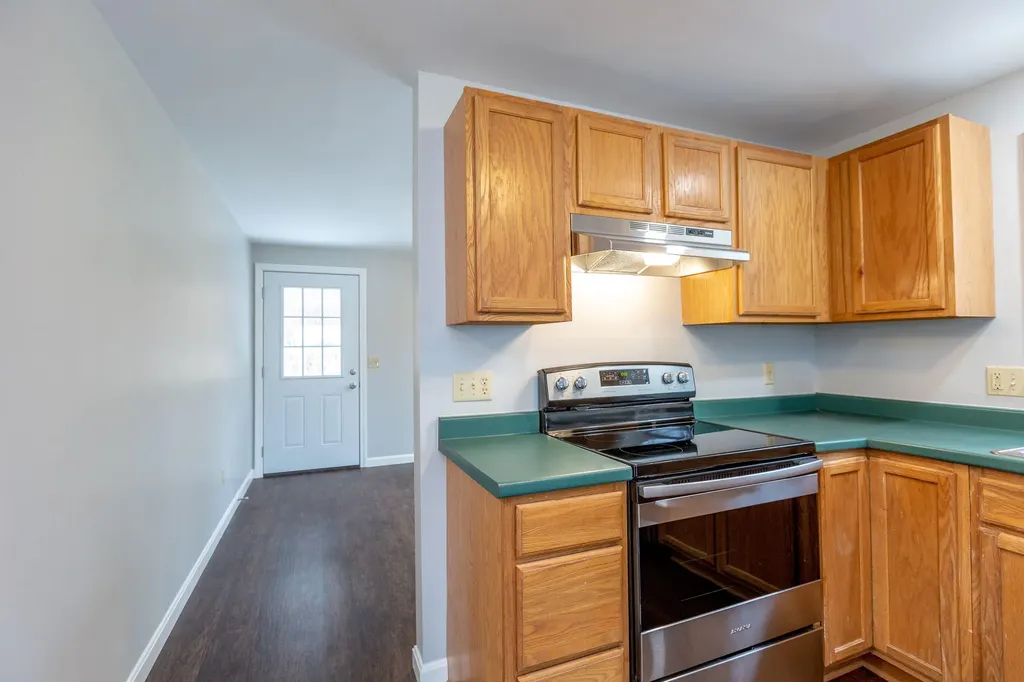 106 Cottage Road Windham ME 04062