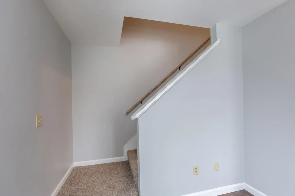 106 Cottage Road Windham ME 04062