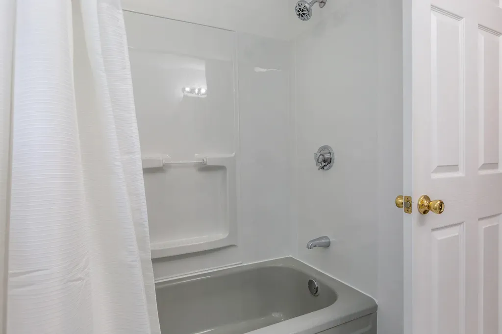 106 Cottage Road Windham ME 04062