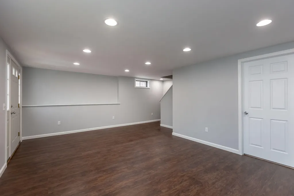 106 Cottage Road Windham ME 04062