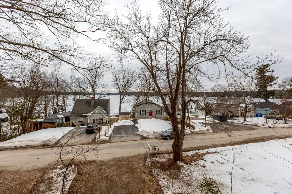 106 Cottage Road Windham ME 04062