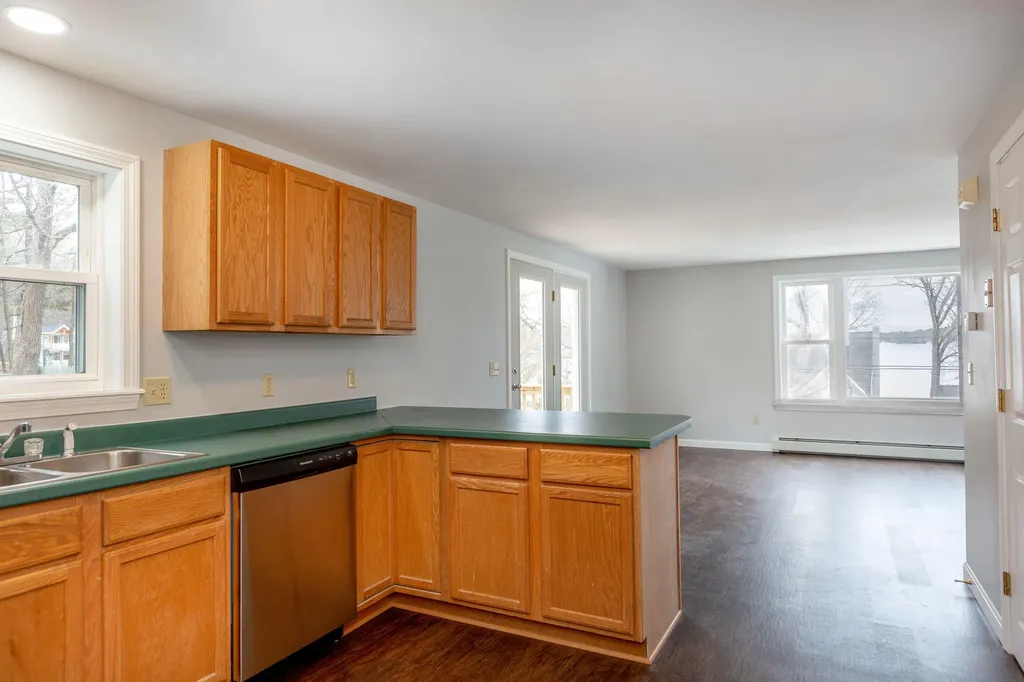 106 Cottage Road Windham ME 04062