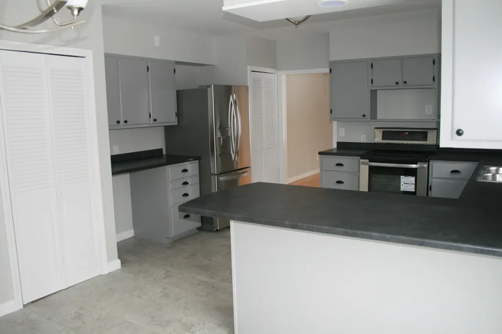 2667 Ohio Street Glenburn ME 04401