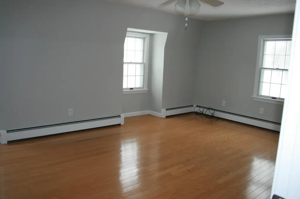 2667 Ohio Street Glenburn ME 04401