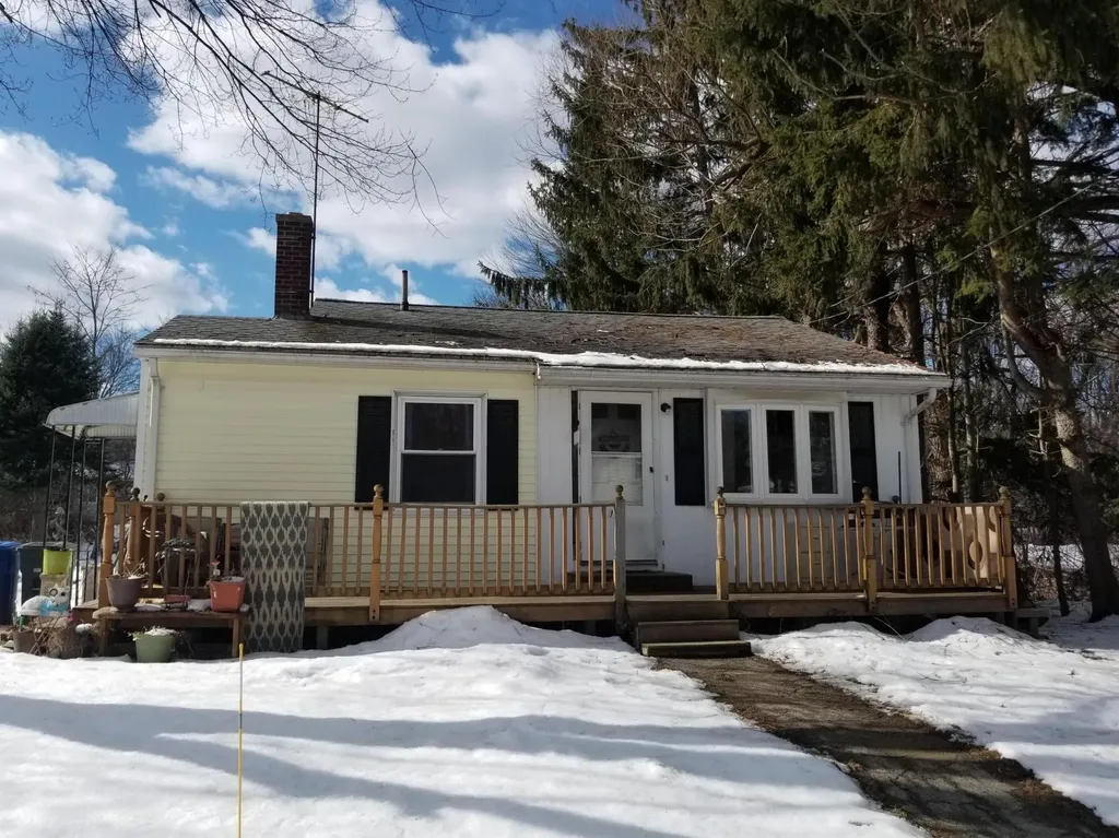 11 Canal Street Westbrook ME 04092
