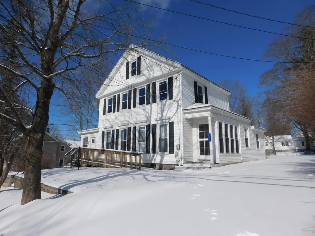 190 Main Street Winthrop ME 04364