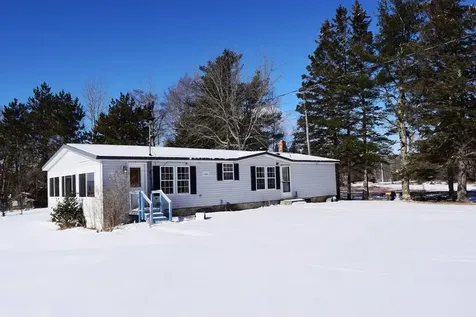 16 Whetem Lane Hancock ME 04640