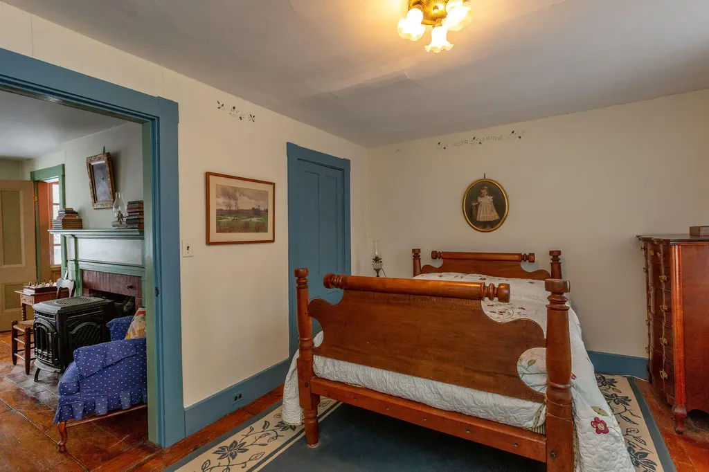 489 Valley Road Sumner ME 04292