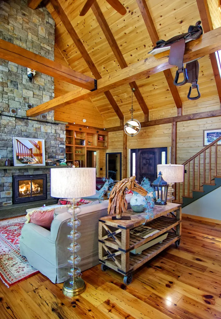 712 Peabody Pond Road Sebago ME 04029