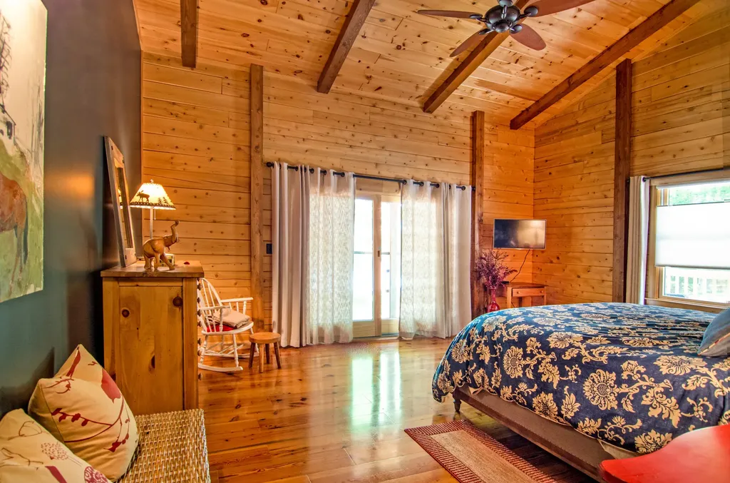 712 Peabody Pond Road Sebago ME 04029