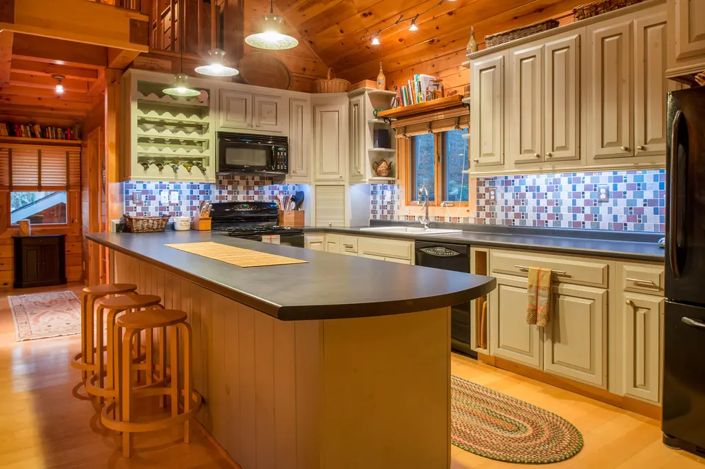 712 Peabody Pond Road Sebago ME 04029