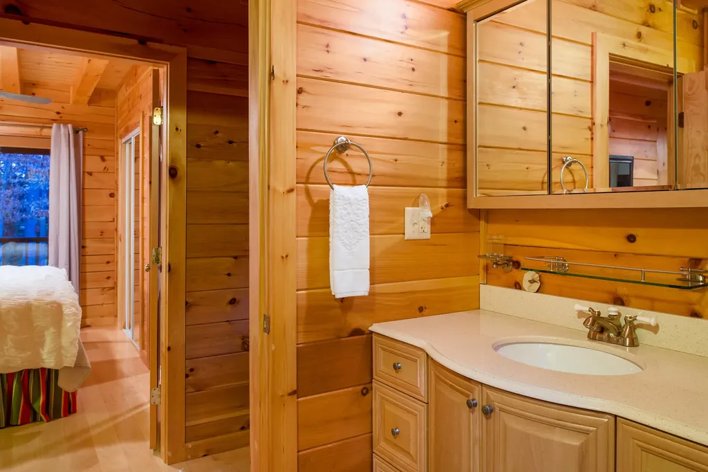 712 Peabody Pond Road Sebago ME 04029