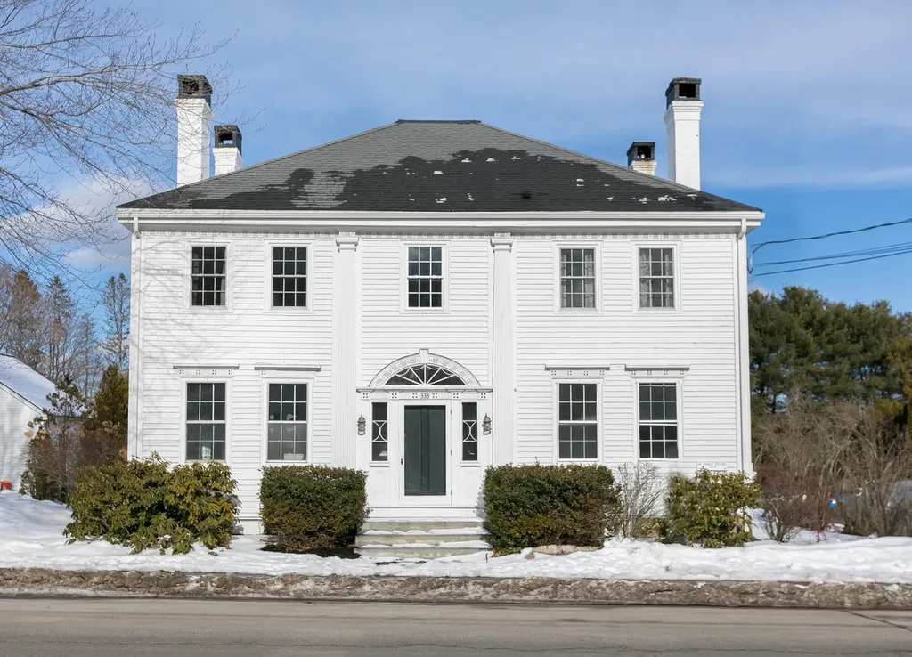 333 Main Street Yarmouth ME 04096