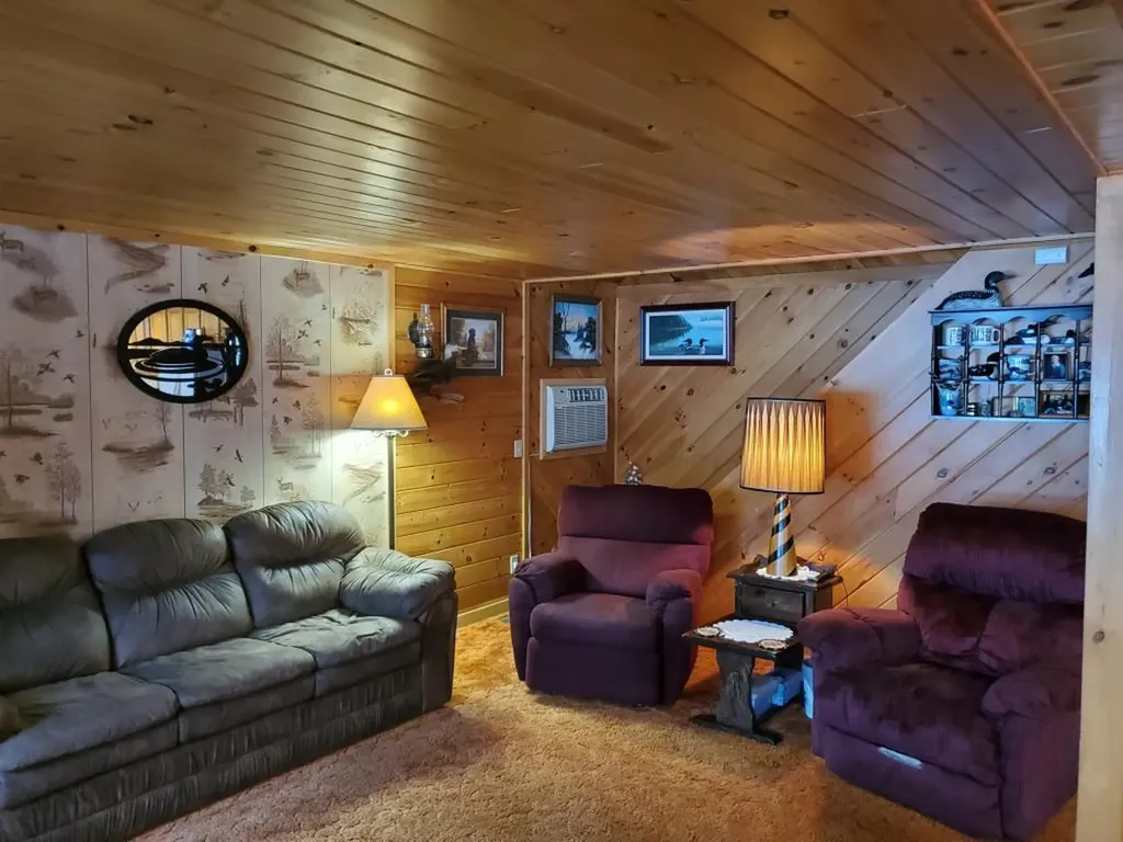 16 Loon Cove Strong ME 04983