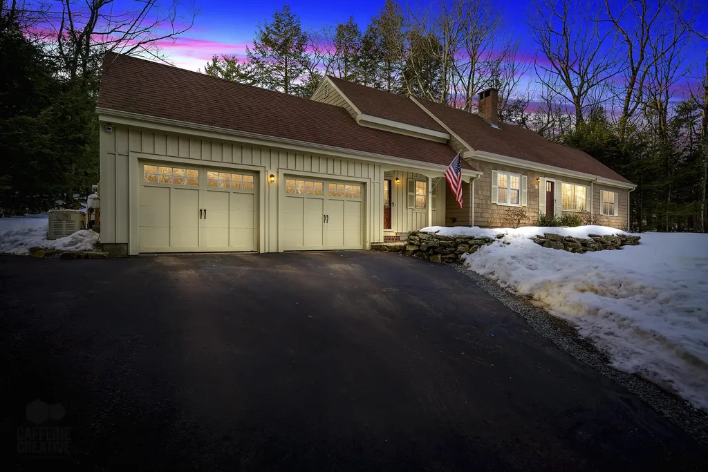 31 Brook Road Falmouth ME 04105