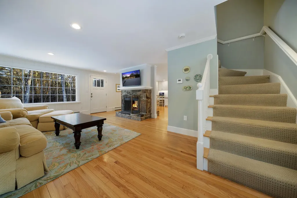 31 Brook Road Falmouth ME 04105