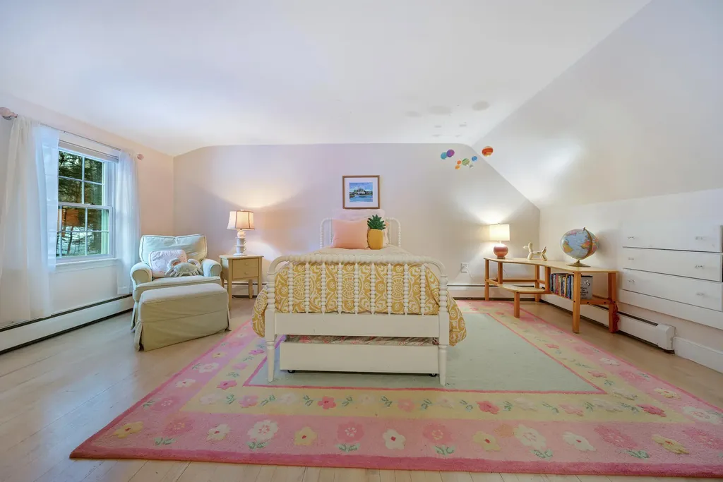 31 Brook Road Falmouth ME 04105