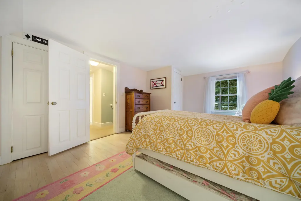 31 Brook Road Falmouth ME 04105